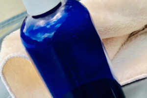 2 Ingredient DIY Non-Toxic Car Vinyl Cleaner